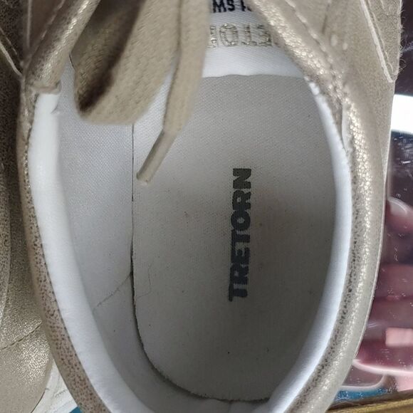 Gold leather tretorns  - Picture 4 of 6